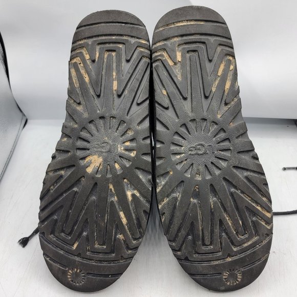 UGG Neumel Mens 11 Black Suede Chukka Boots Shoes Lined Walking Casual 3236 - Picture 9 of 15